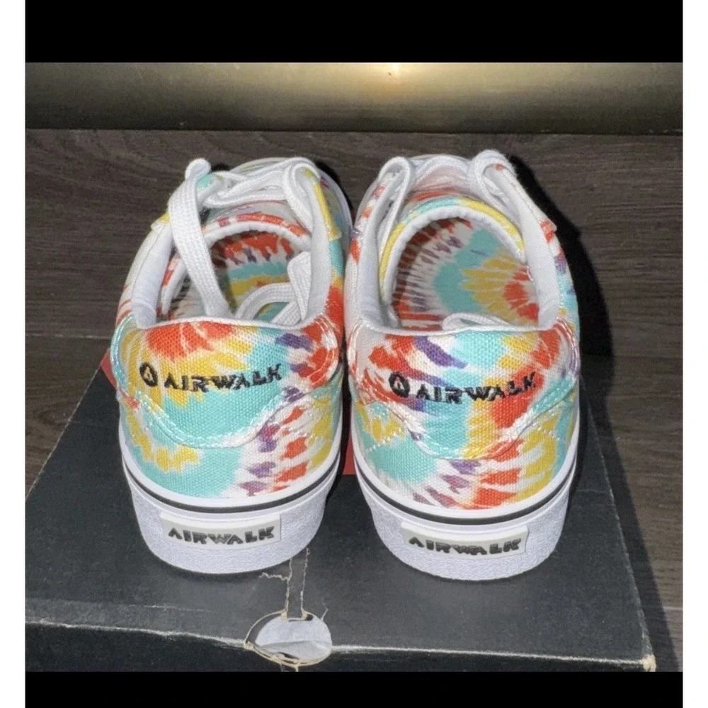Airwalk Harley Red Tie Dye Kid Size 5.5